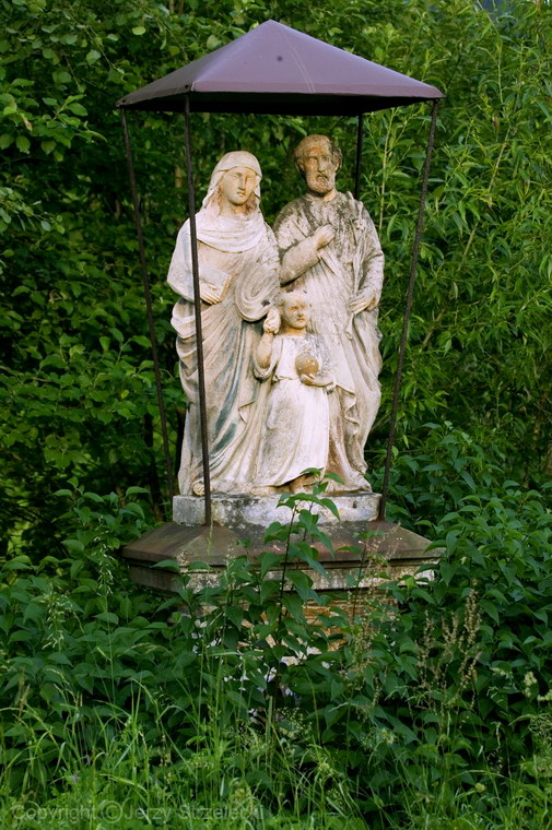 Figura kamienna św. Rodziny